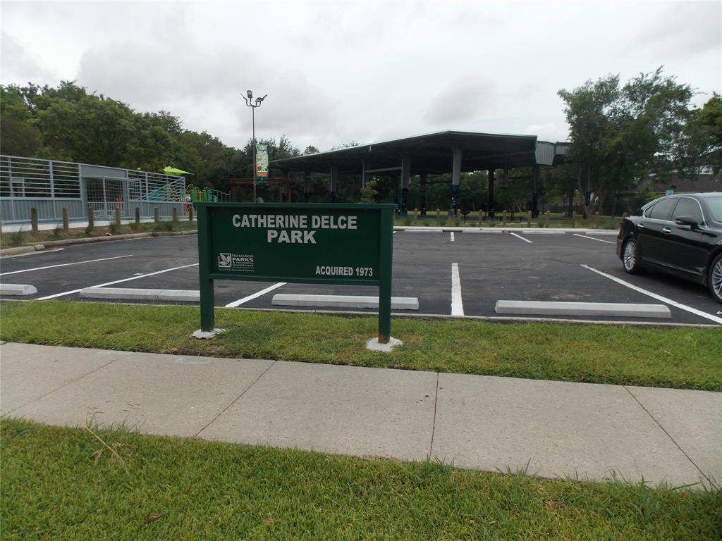 Houston, TX 77026,5931 Collingsworth ST