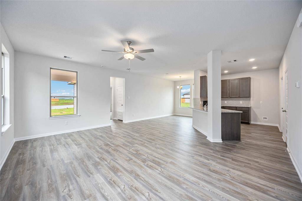 Conroe, TX 77302,16853 Needlepoint DR