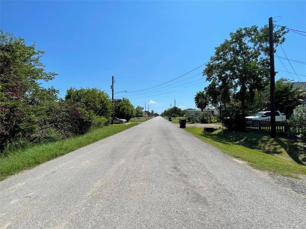 San Leon, TX 77539,Lots 5-6 12th ST