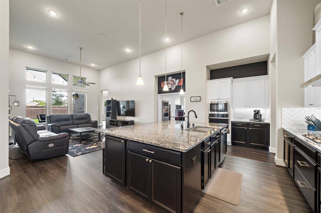 League City, TX 77573,2517 Wagtail Way LN