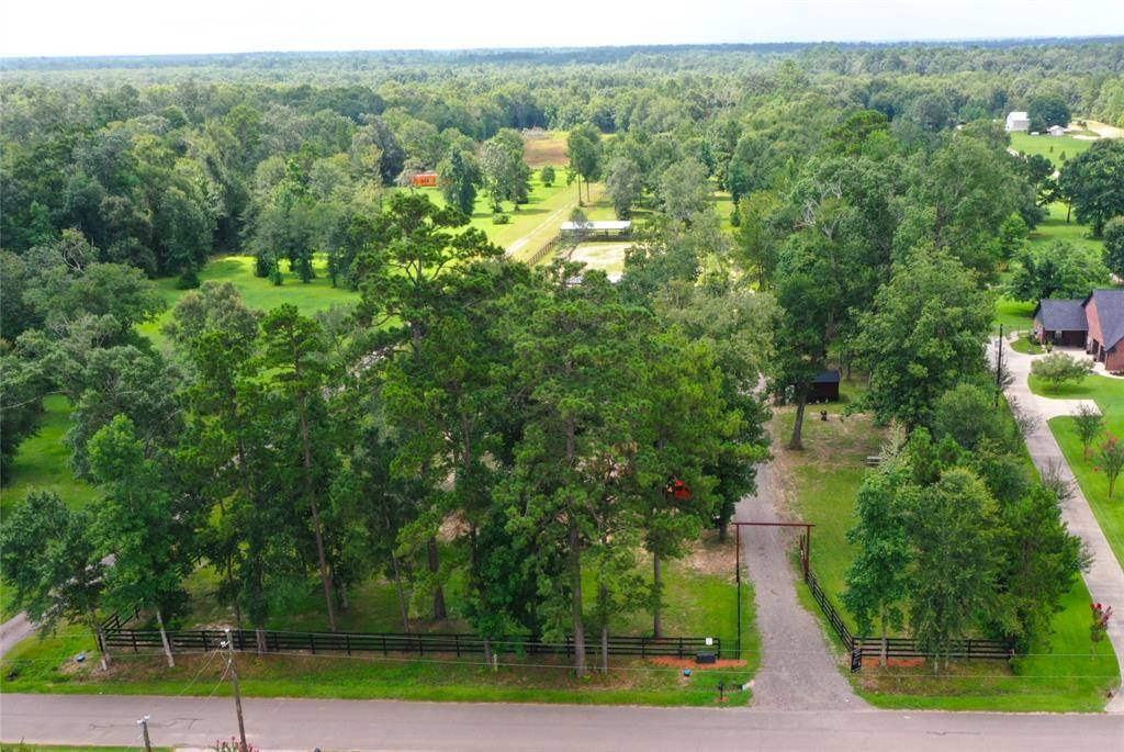 Cleveland, TX 77327,684 County Road 2216