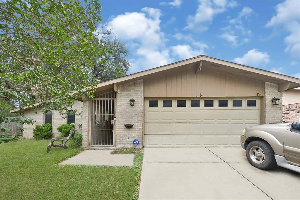 Houston, TX 77088,5510 Hickory Forest DR