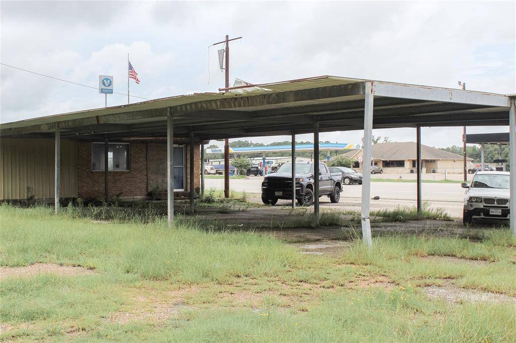 Jasper, TX 75951,915 E Gibson ST