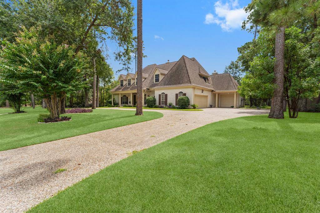 The Woodlands, TX 77381,7 W Windward CV