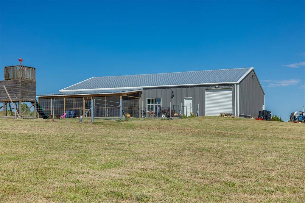 New Ulm, TX 78950,4330 Post Oak Point Road