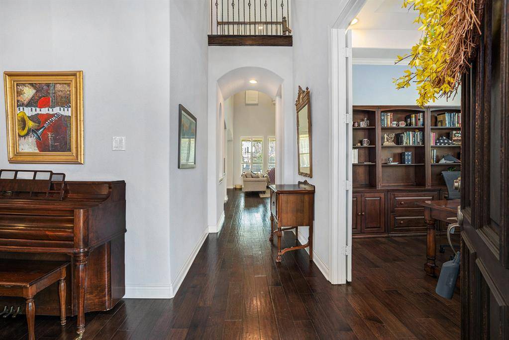 Houston, TX 77044,18010 Langkawi LN