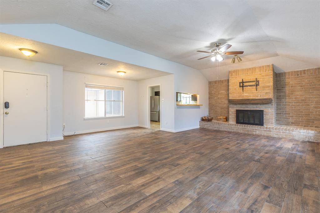 La Porte, TX 77571,9938 Rustic Rock RD