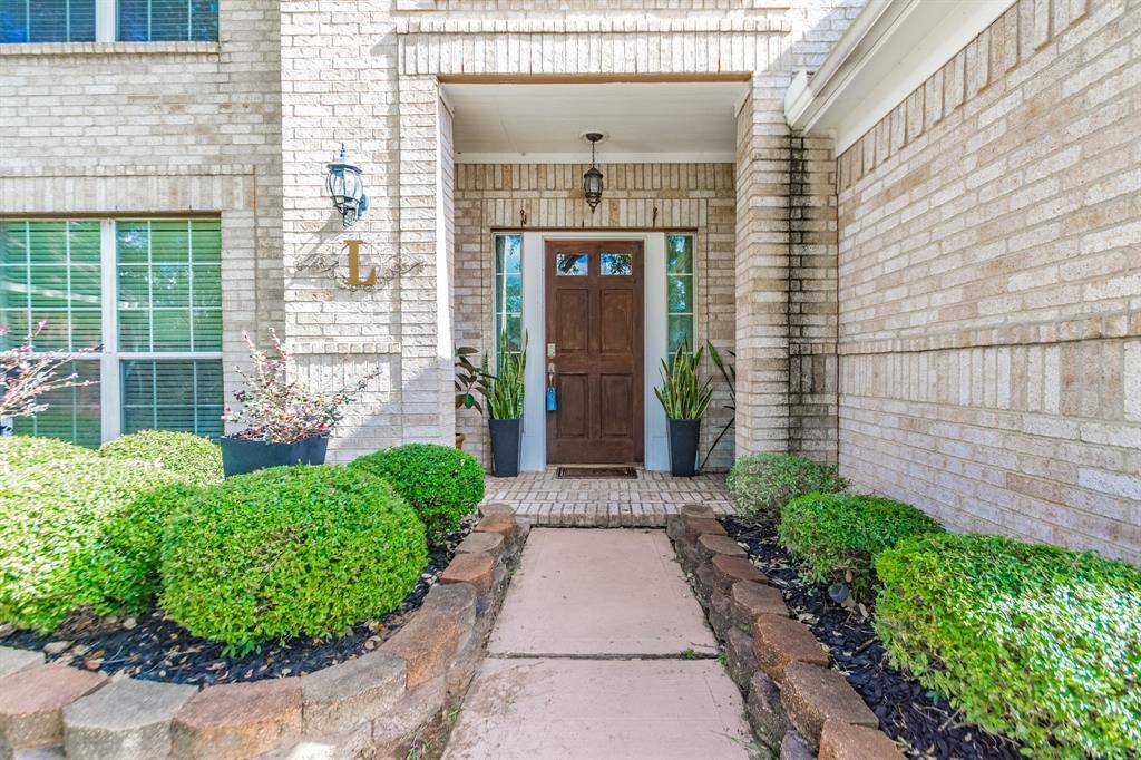 Pasadena, TX 77505,5411 Summer Oak DR