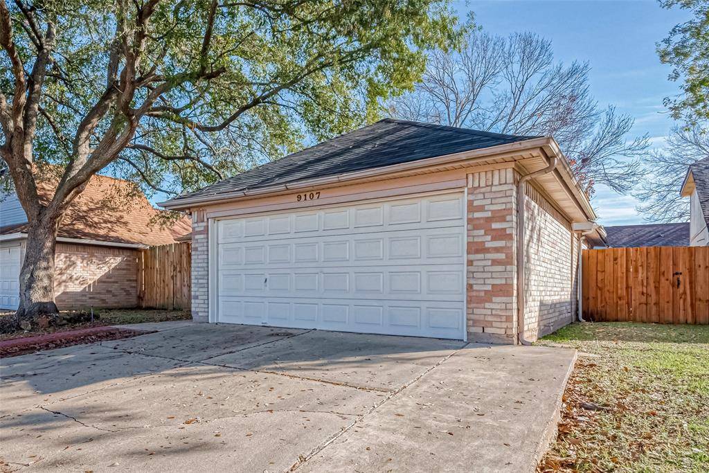 Houston, TX 77099,9107 Kalewood DR