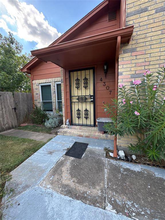 Katy, TX 77449,4307 Apache Meadow DR