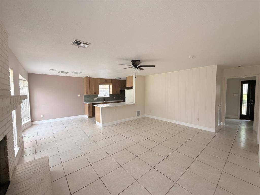 Houston, TX 77036,9326 Leader ST