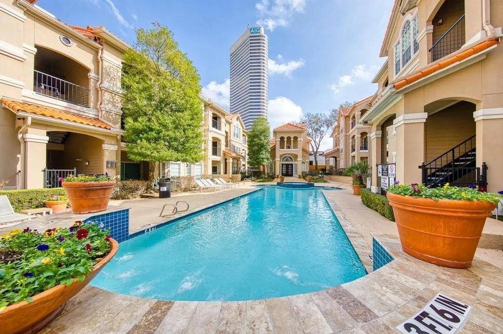 Houston, TX 77019,3231 Allen Parkway #4203