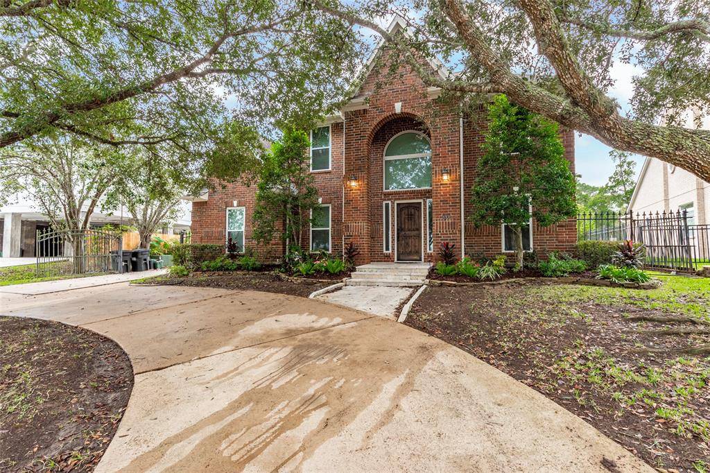 Friendswood, TX 77546,5490 Appleblossom LN