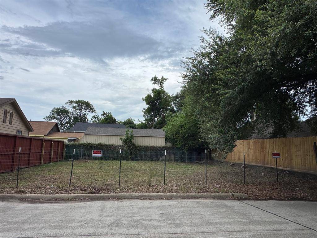 Houston, TX 77026,3410 Amboy ST