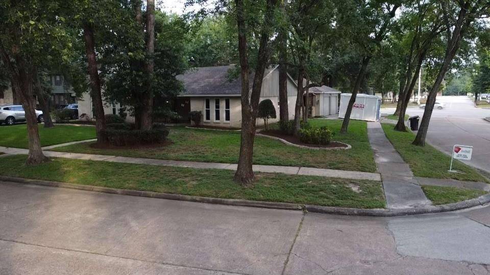 Houston, TX 77088,4215 Butternut CT