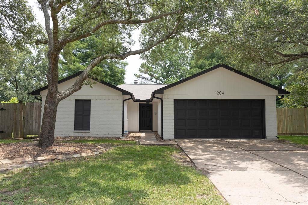Friendswood, TX 77546,1204 Osborne DR