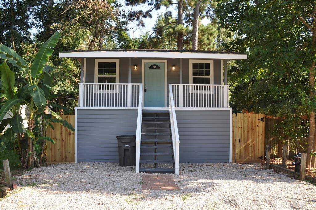 Montgomery, TX 77316,926 Queenswood