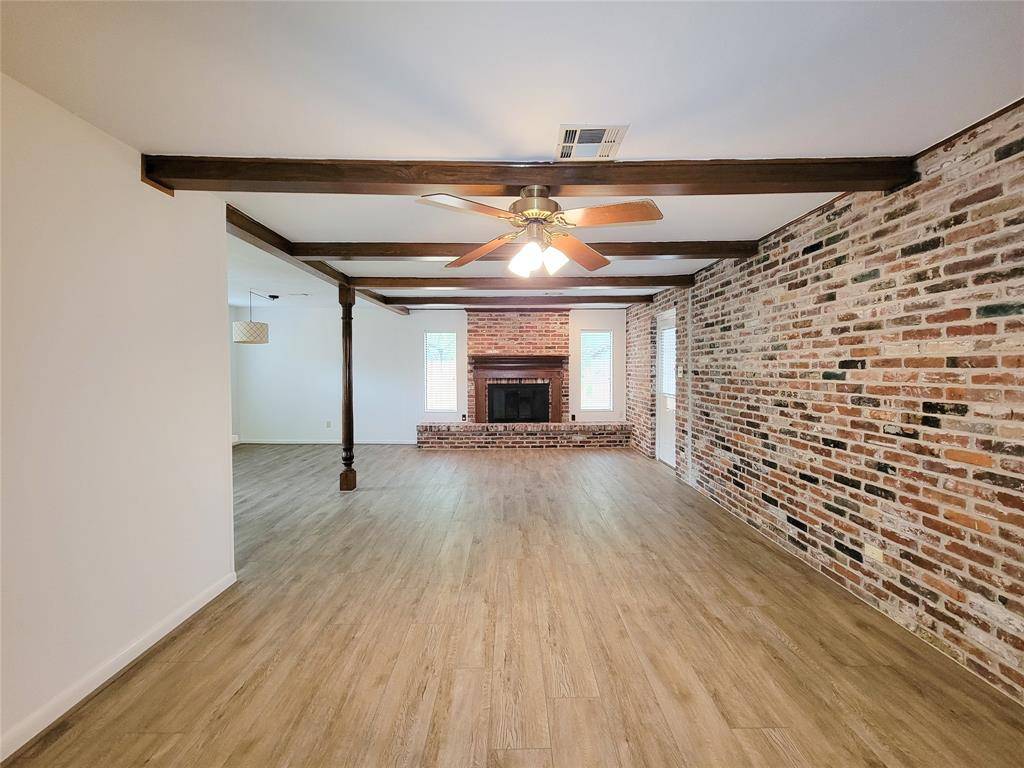 Friendswood, TX 77546,403 Oak Vista DR