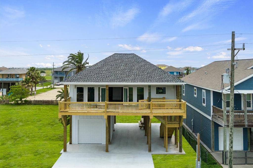 Crystal Beach, TX 77650,878 Wommack