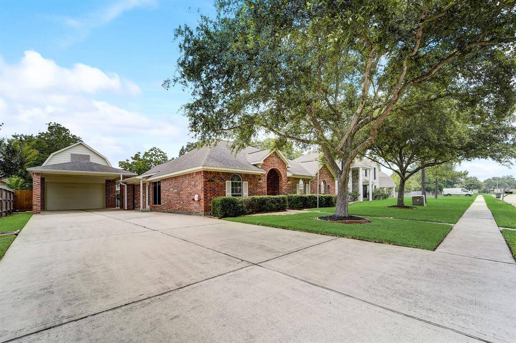 League City, TX 77573,331 Primrose LN