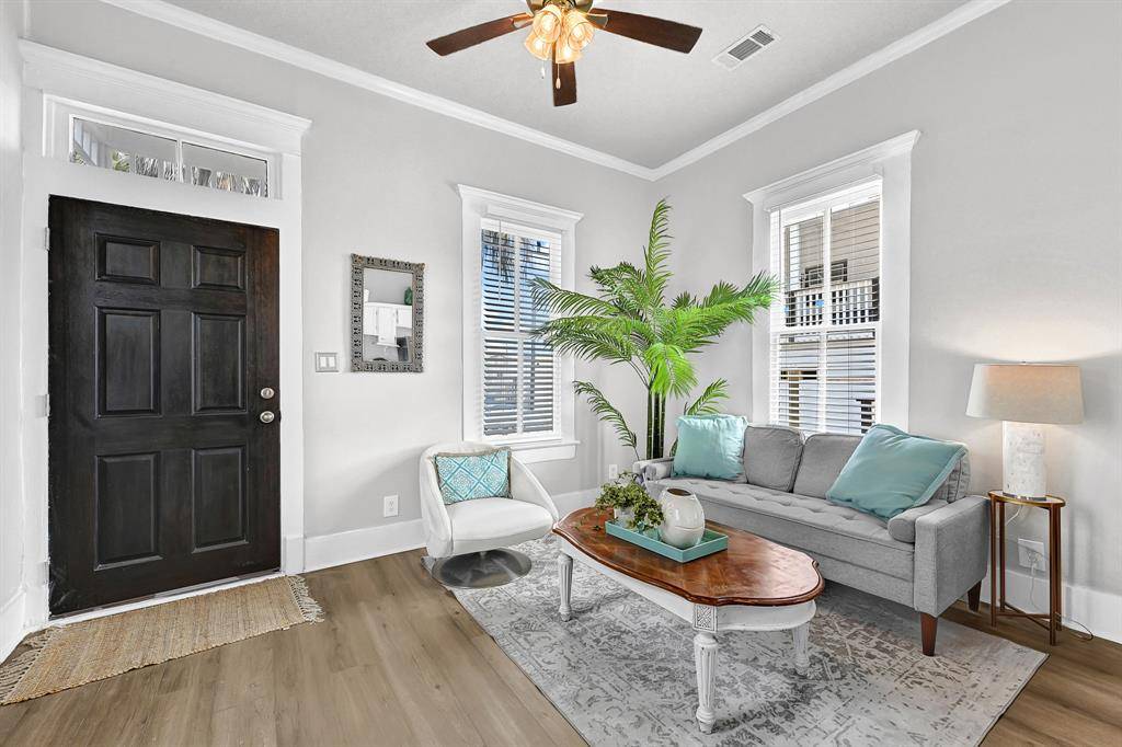 Galveston, TX 77550,3907 Ursuline St