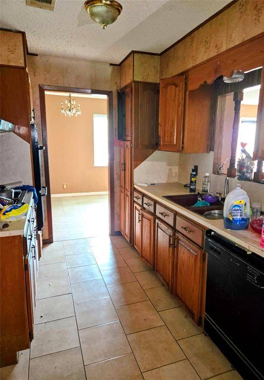 Port Arthur, TX 77640,700 W 19th ST