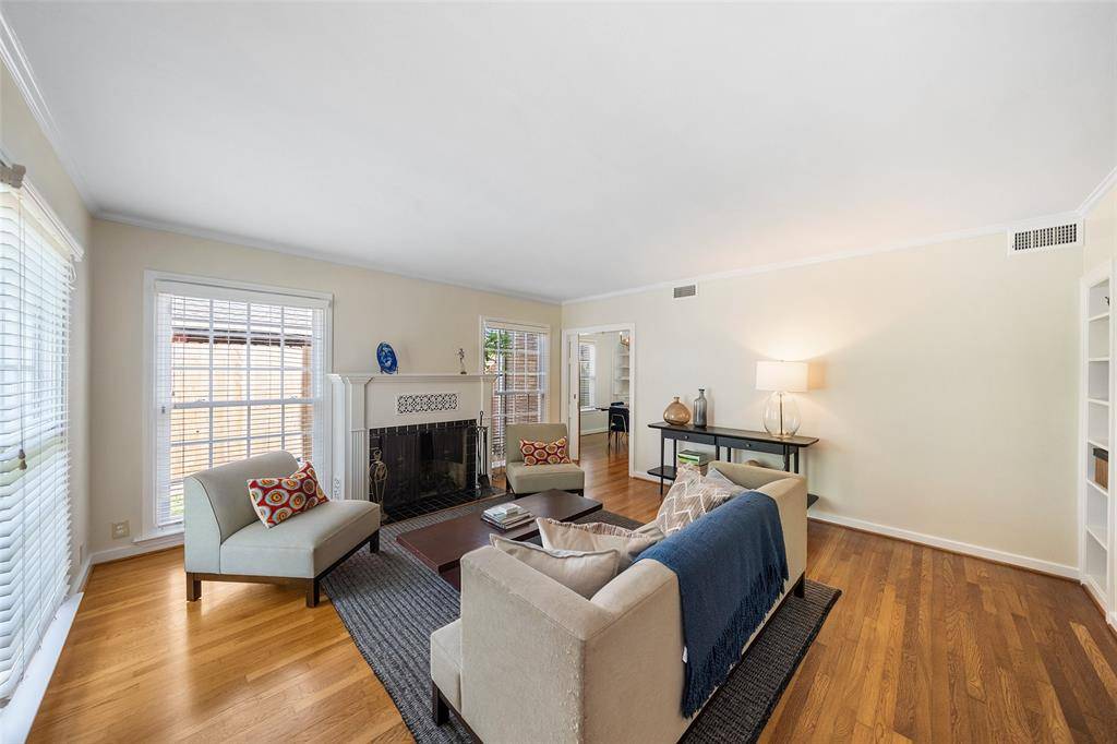 Houston, TX 77023,6639 Fairfield ST