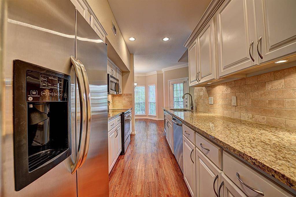 Houston, TX 77027,1919 Post Oak Park DR #5127