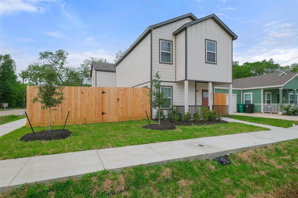 Houston, TX 77021,6434 New York ST