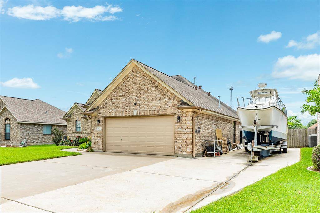 Richwood, TX 77531,110 Robin Trail ST