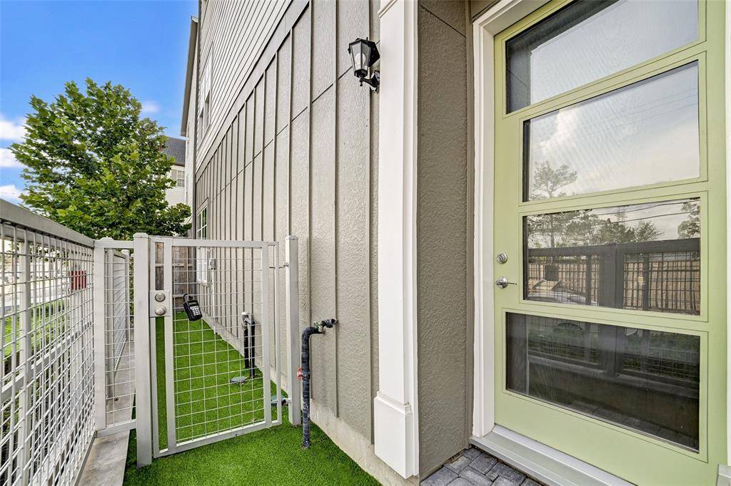 Houston, TX 77018,2218 Lou Ellen LN #D