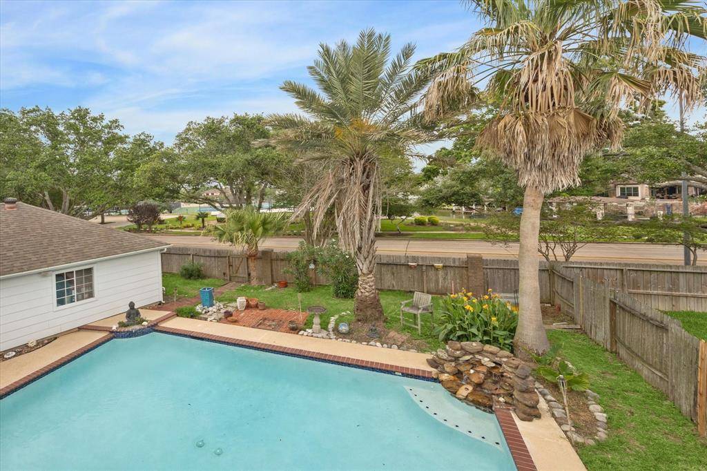 Seabrook, TX 77586,2326 Pin Hook CT