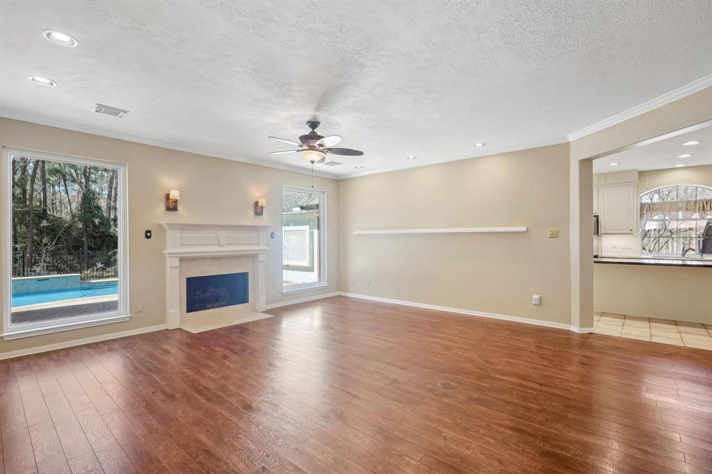 The Woodlands, TX 77382,19 Shady Pond PL