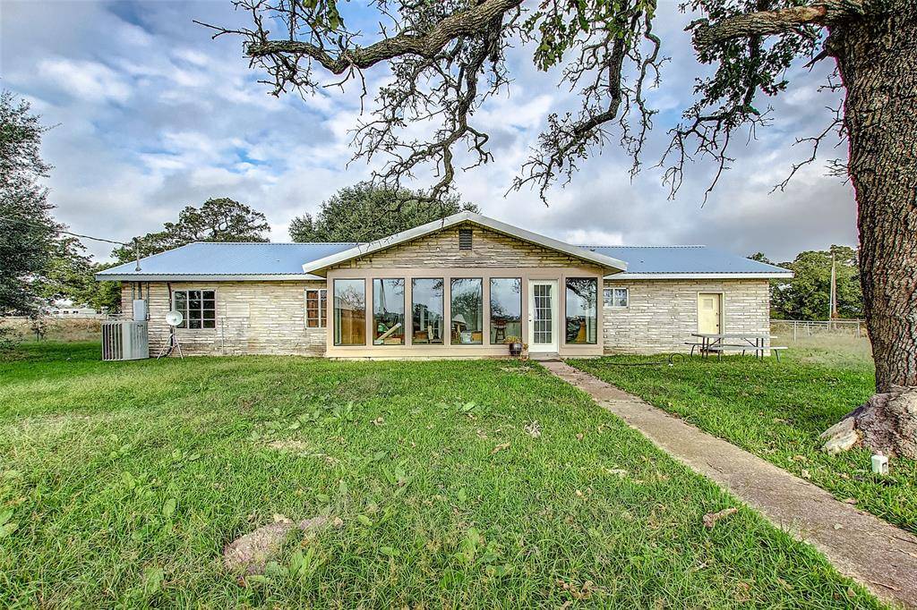 Bryan, TX 77808,5304 Hearne RD