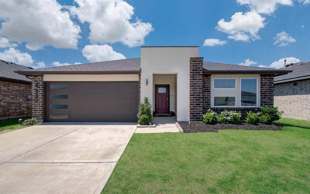 Katy, TX 77494,3718 Sparkman LN