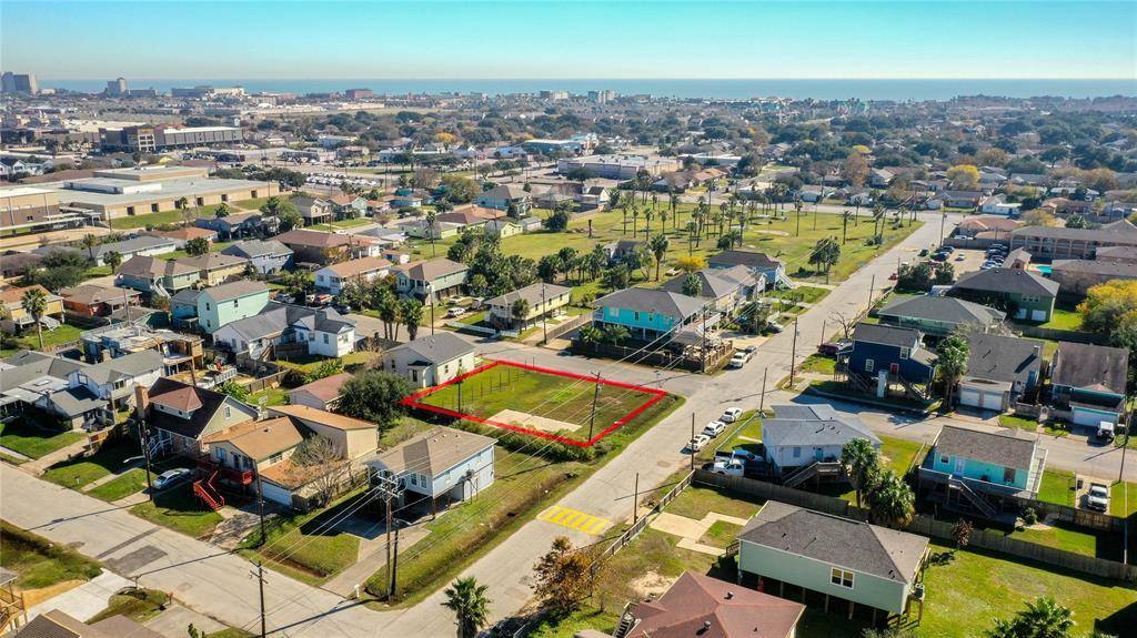 Galveston, TX 77551,2126 71st ST