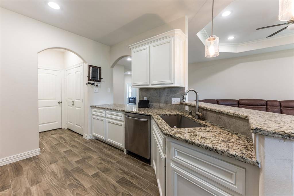 Trinity, TX 75862,35 Cherry HLS