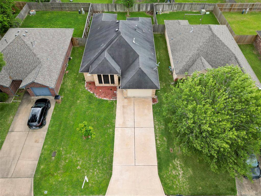 Dickinson, TX 77539,5606 Chisholm TRL