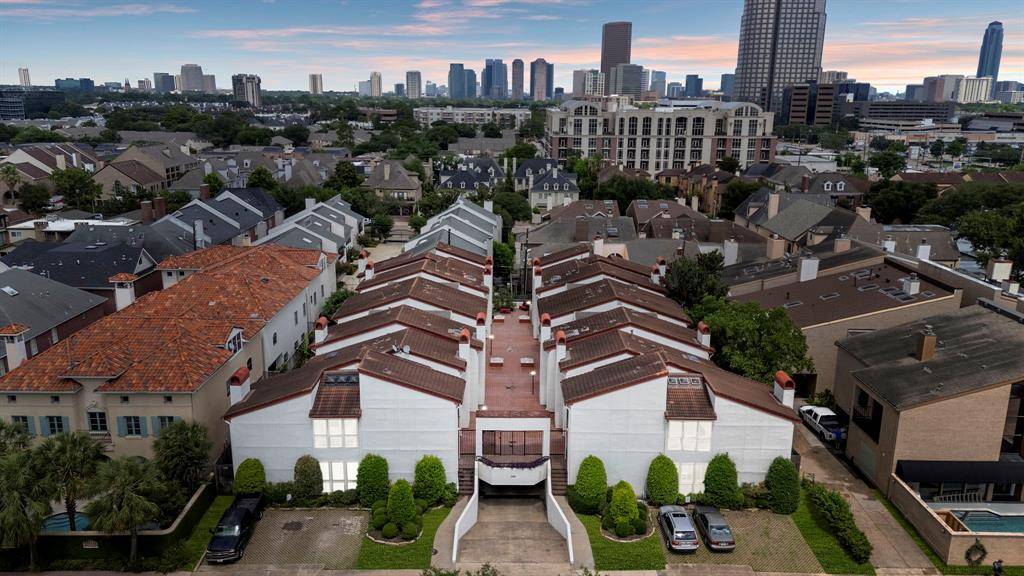 Houston, TX 77057,1535 Potomac DR #E