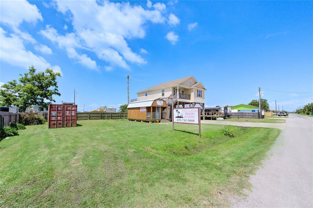 Crystal Beach, TX 77650,1098 Canal W