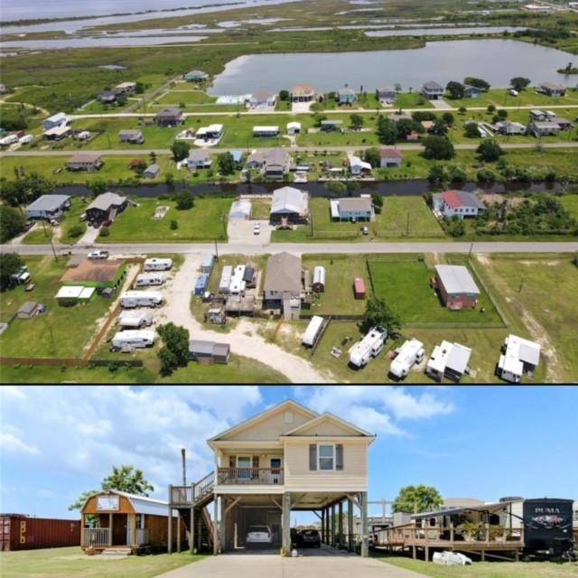 Crystal Beach, TX 77650,1098 Canal W