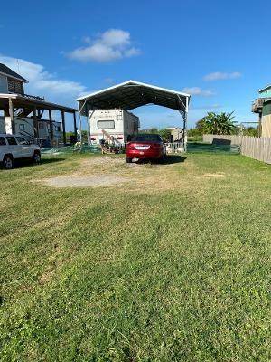 Crystal Beach, TX 77650,884 East RD