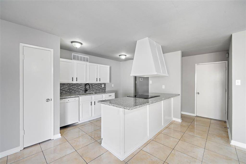 Houston, TX 77084,4406 Kacee DR
