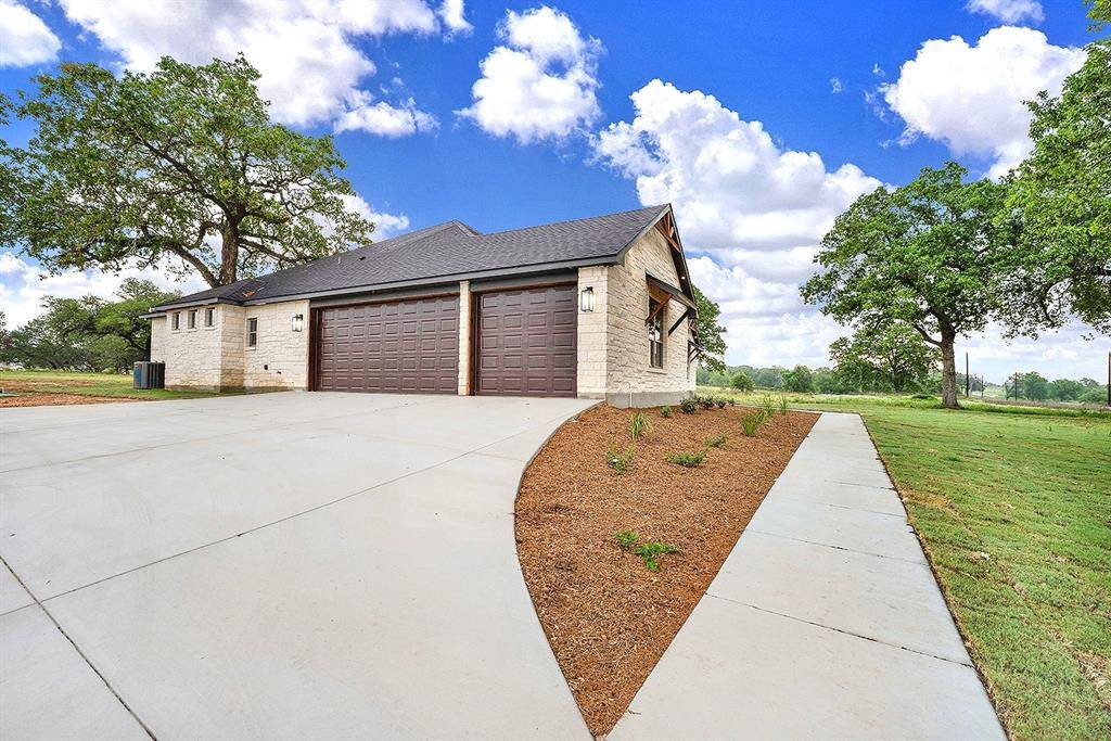 La Vernia, TX 78121,144 Timber HTS