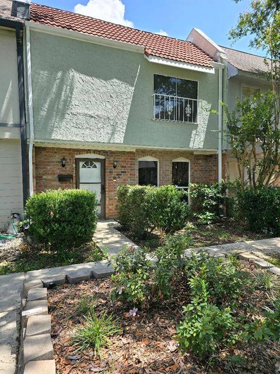 Houston, TX 77042,10822 Briar Forest DR #36