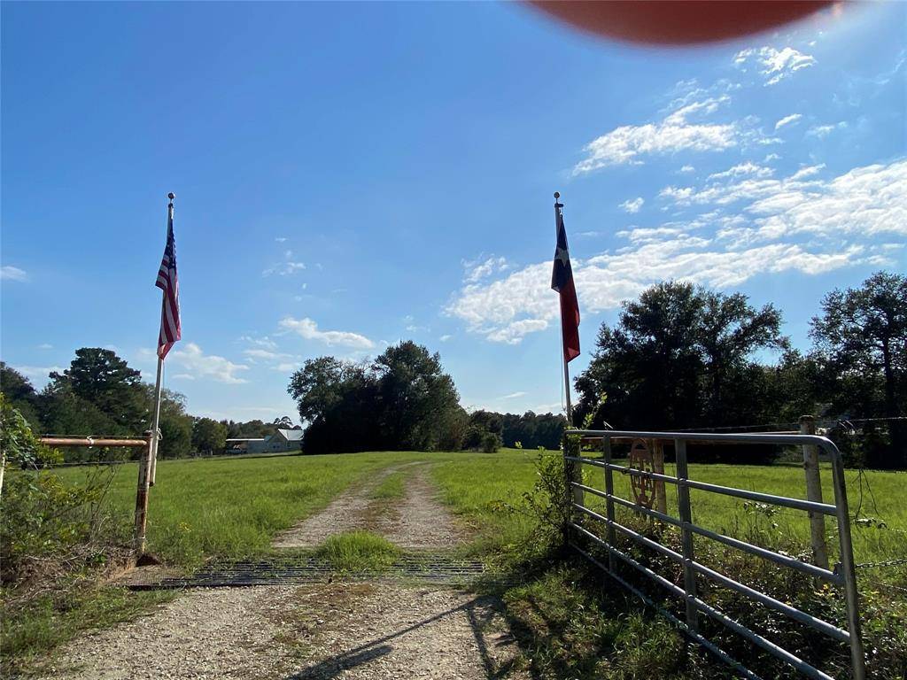 Navasota, TX 77868,5628 County Road 306