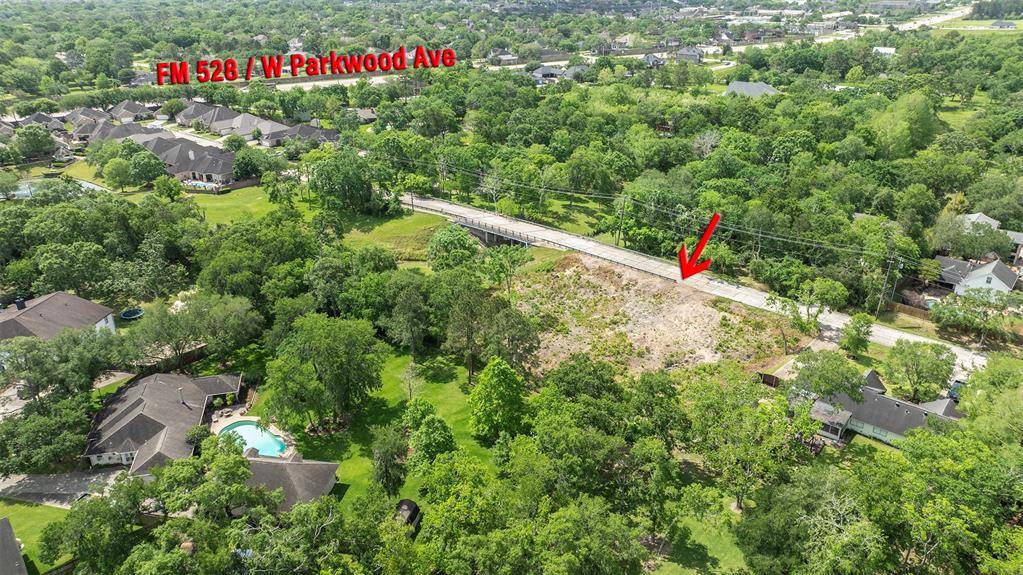 Friendswood, TX 77546,1405 Greenbriar DR