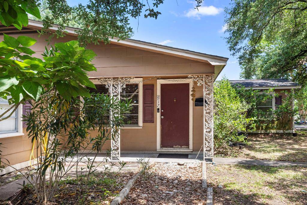 Pasadena, TX 77506,917 Alvin ST
