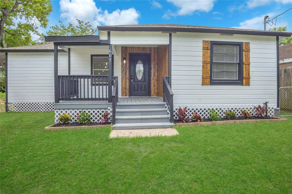 La Marque, TX 77568,607 Rosedale ST