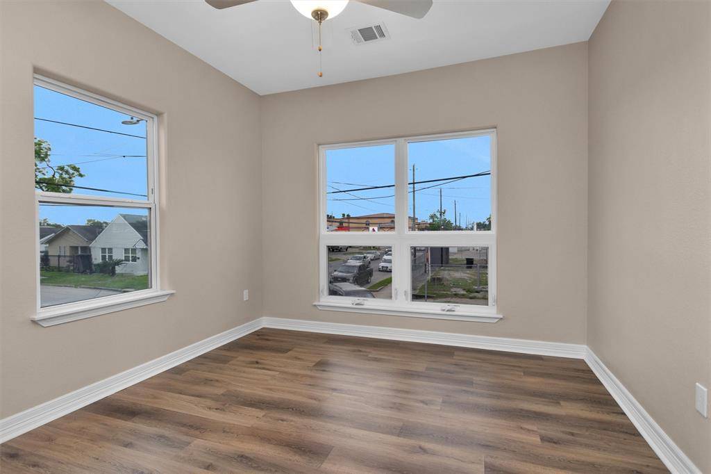 Houston, TX 77011,6845 Avenue N